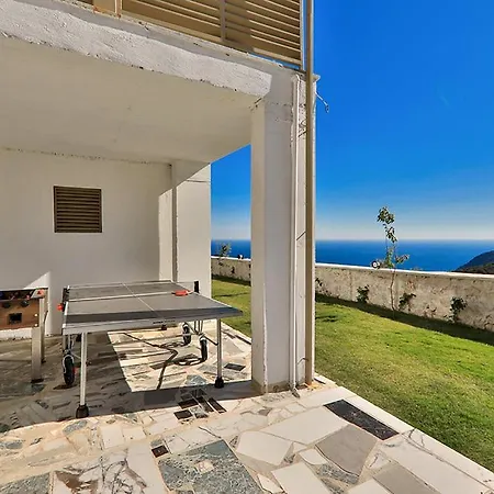 9 * Kalkan